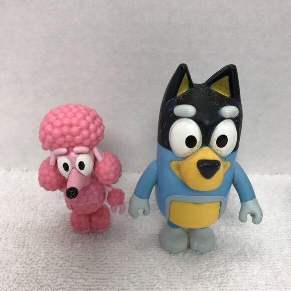 Bluey and friends lot of 7‎ with skateboard - Picture 2 of 4